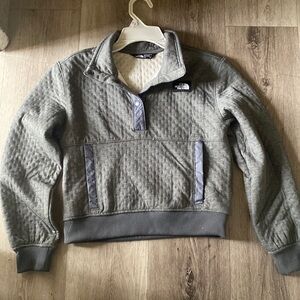 Girls Northface Sweater